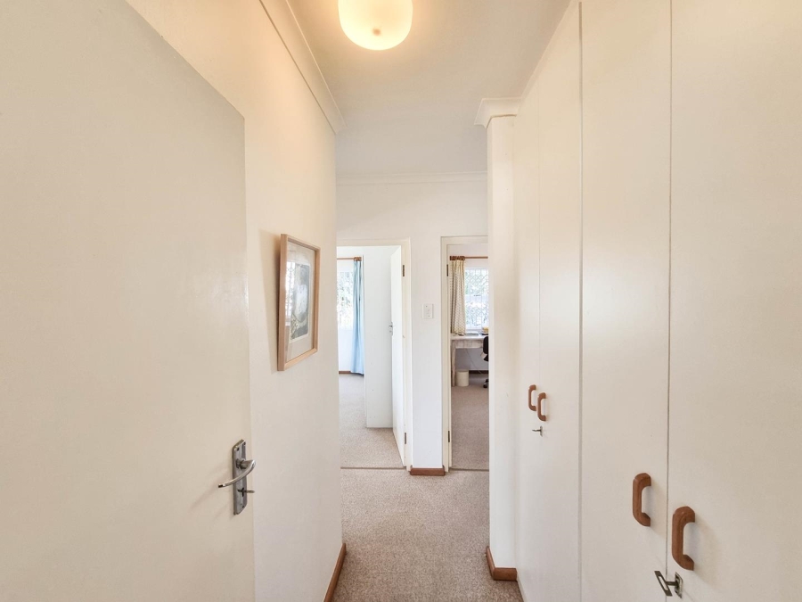 4 Bedroom Property for Sale in Sandbaai Western Cape